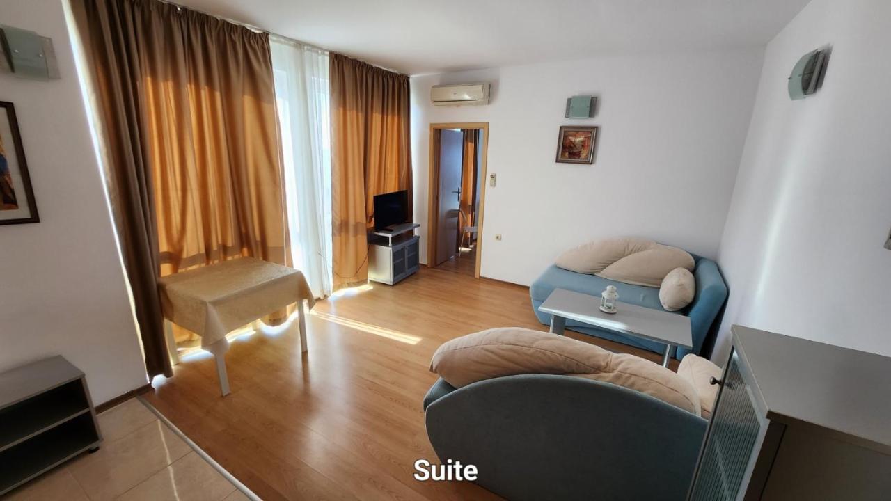 Nushev Hotel Sveti Vlas Dış mekan fotoğraf