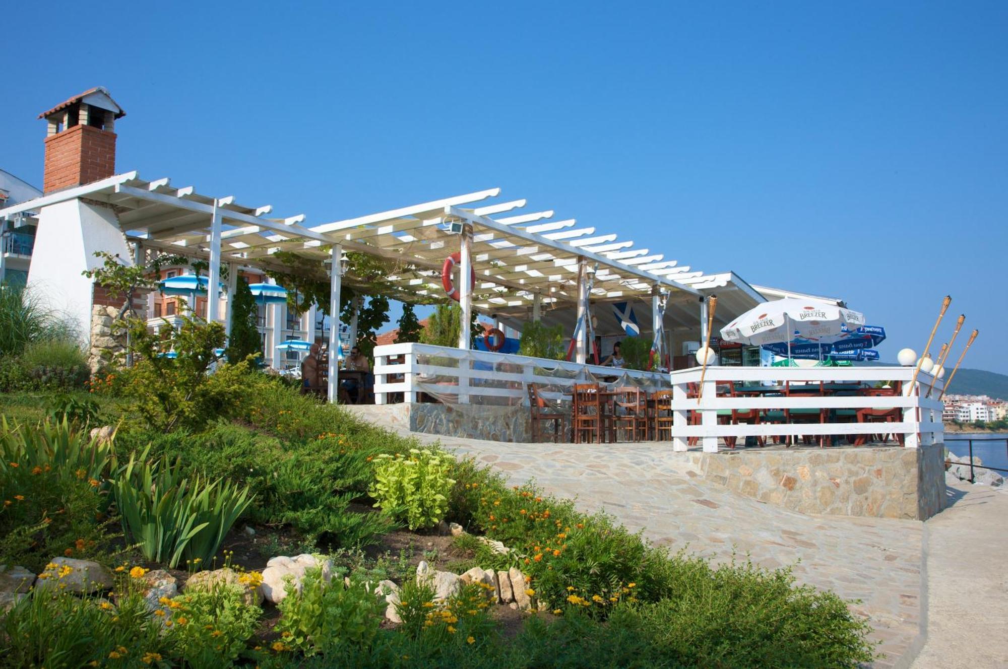 Nushev Hotel Sveti Vlas Dış mekan fotoğraf