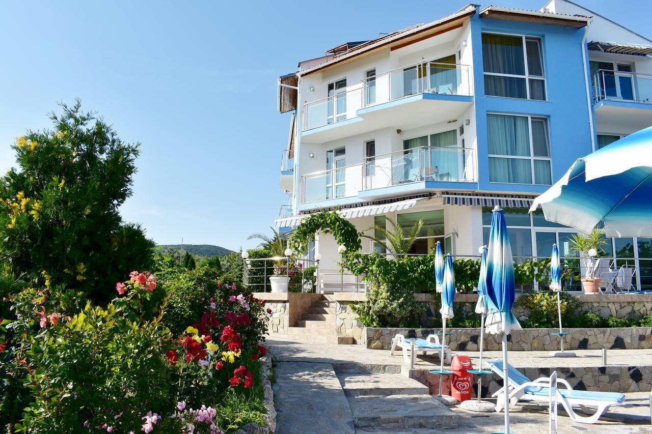 Nushev Hotel Sveti Vlas Dış mekan fotoğraf